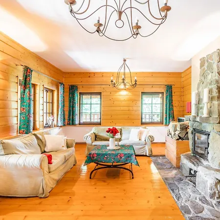 Villa Stara Szkola *